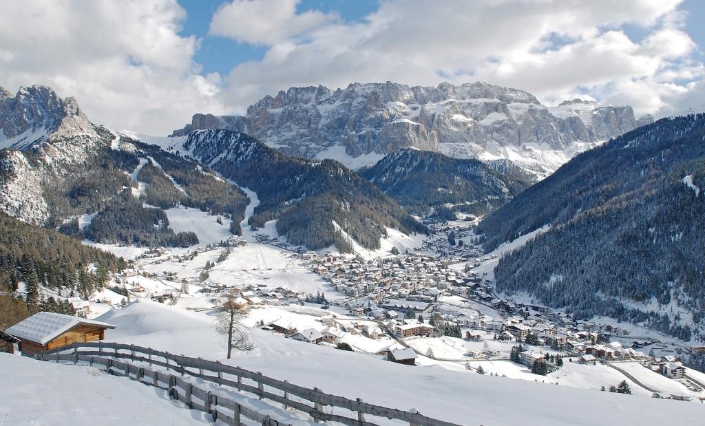 Apartments Aghel ***S Selva di Val Gardena Exterior foto